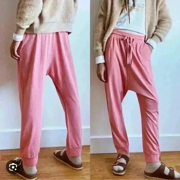 Saturday Sunday by Anthropologie Harem Trousers Knit Coral Pink Joggers, Small - Picture 1 of 7